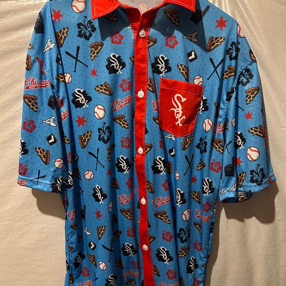 Chicago White Sox Men's Hawaiian Shirt Ballpark Giveaway
